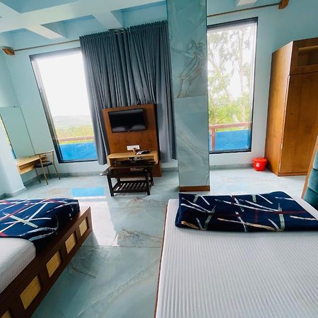 Natural Resort Panhala Bagian luar foto