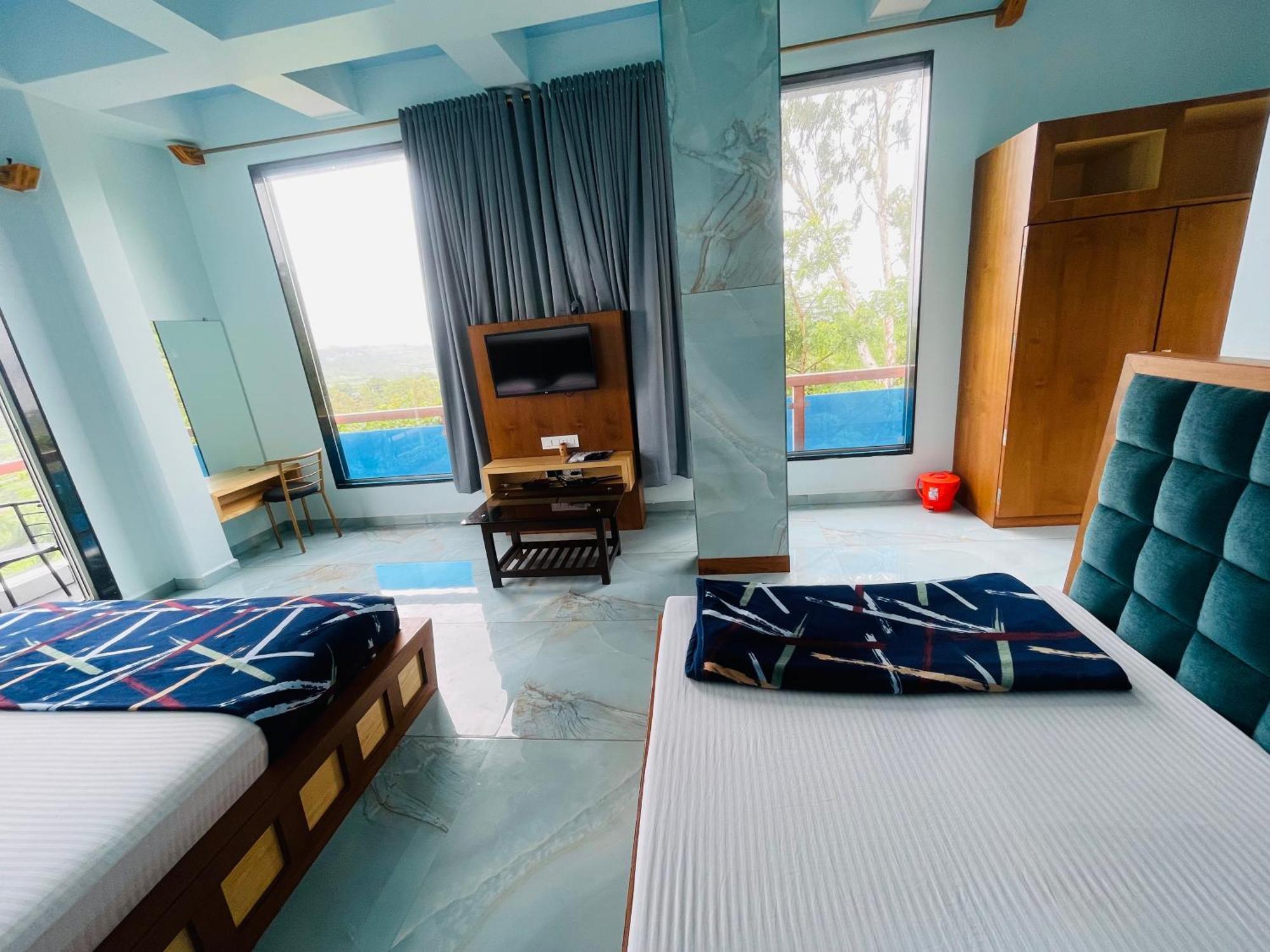 Natural Resort Panhala Bagian luar foto