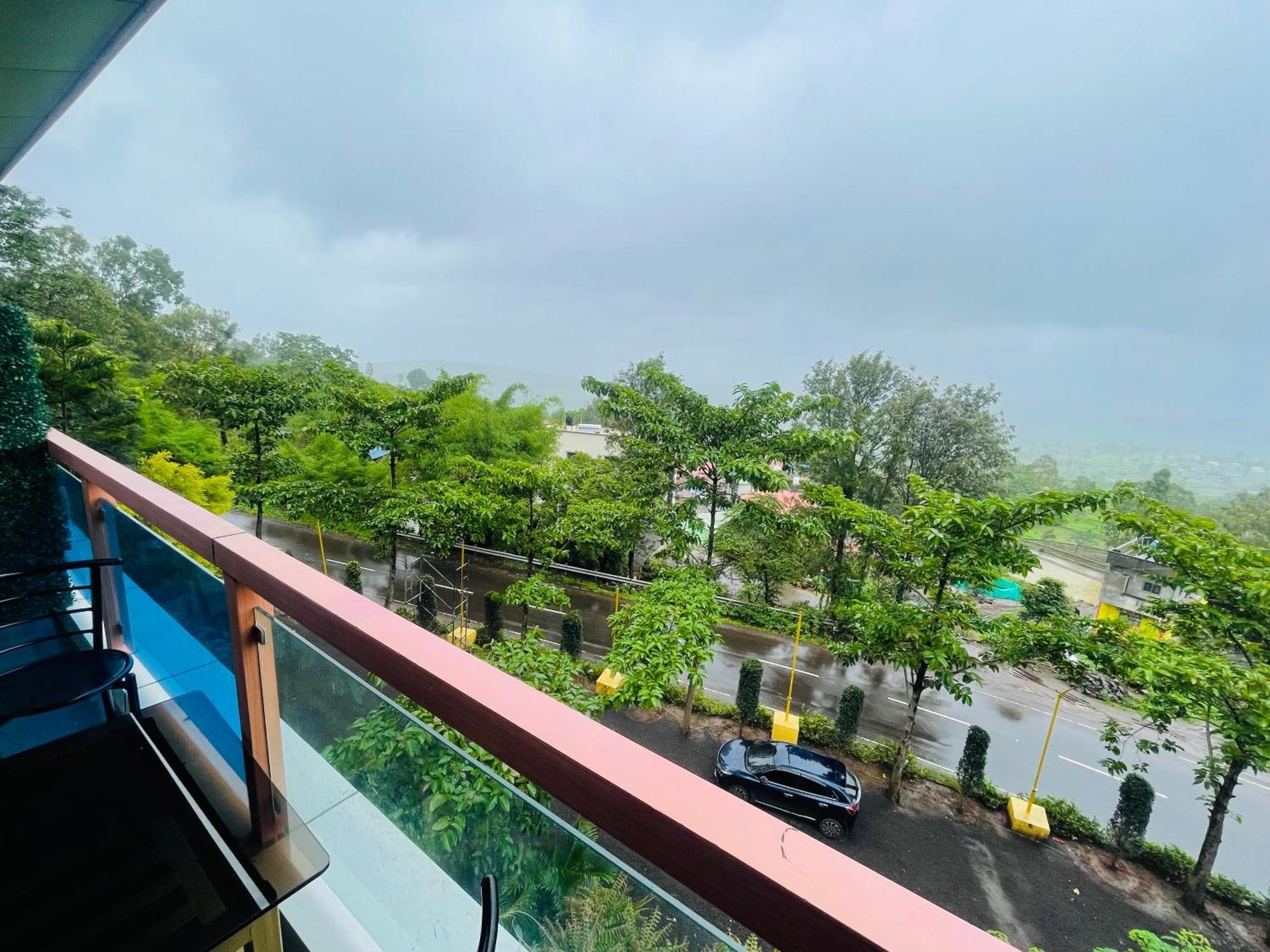 Natural Resort Panhala Bagian luar foto