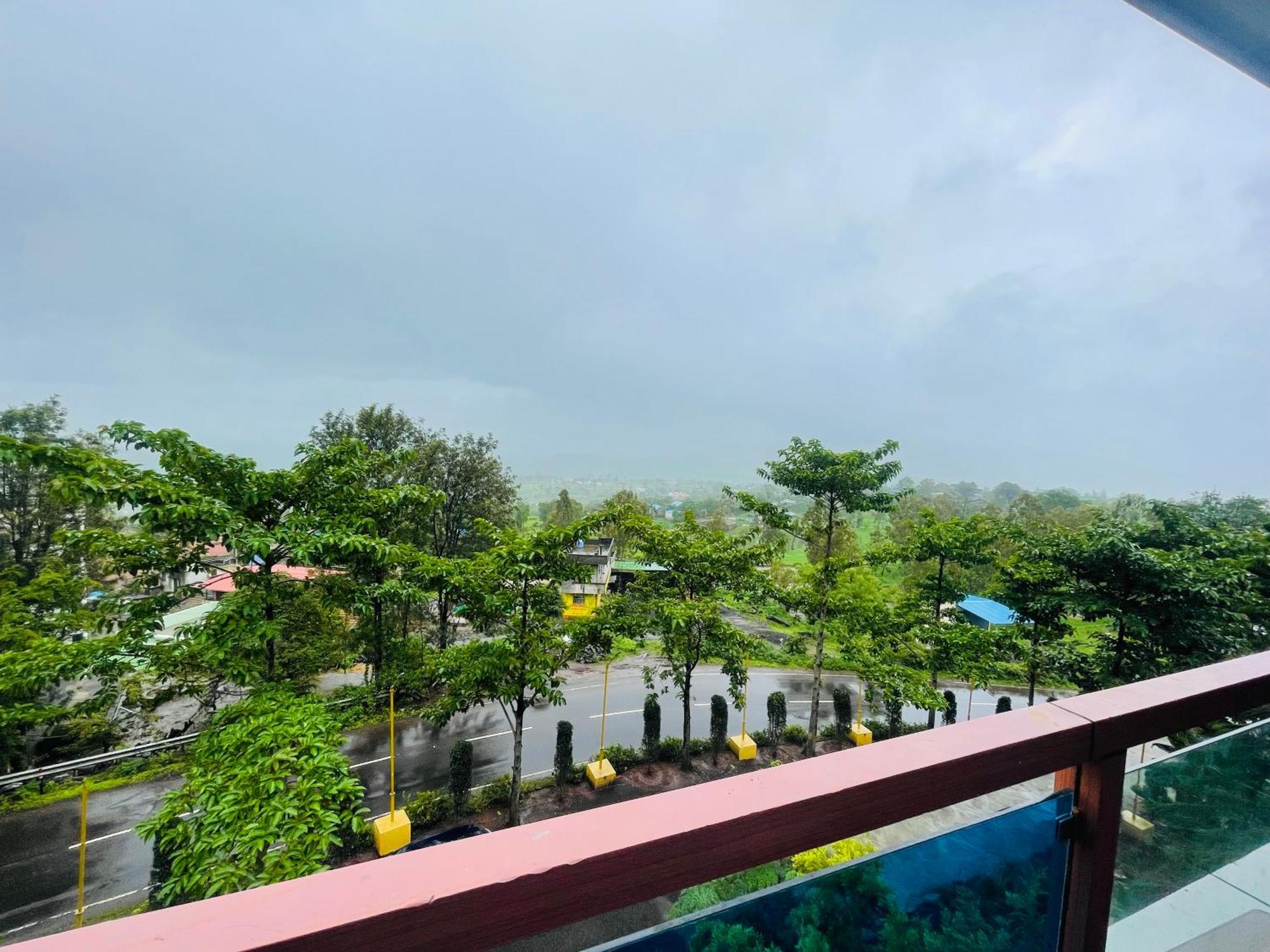 Natural Resort Panhala Bagian luar foto