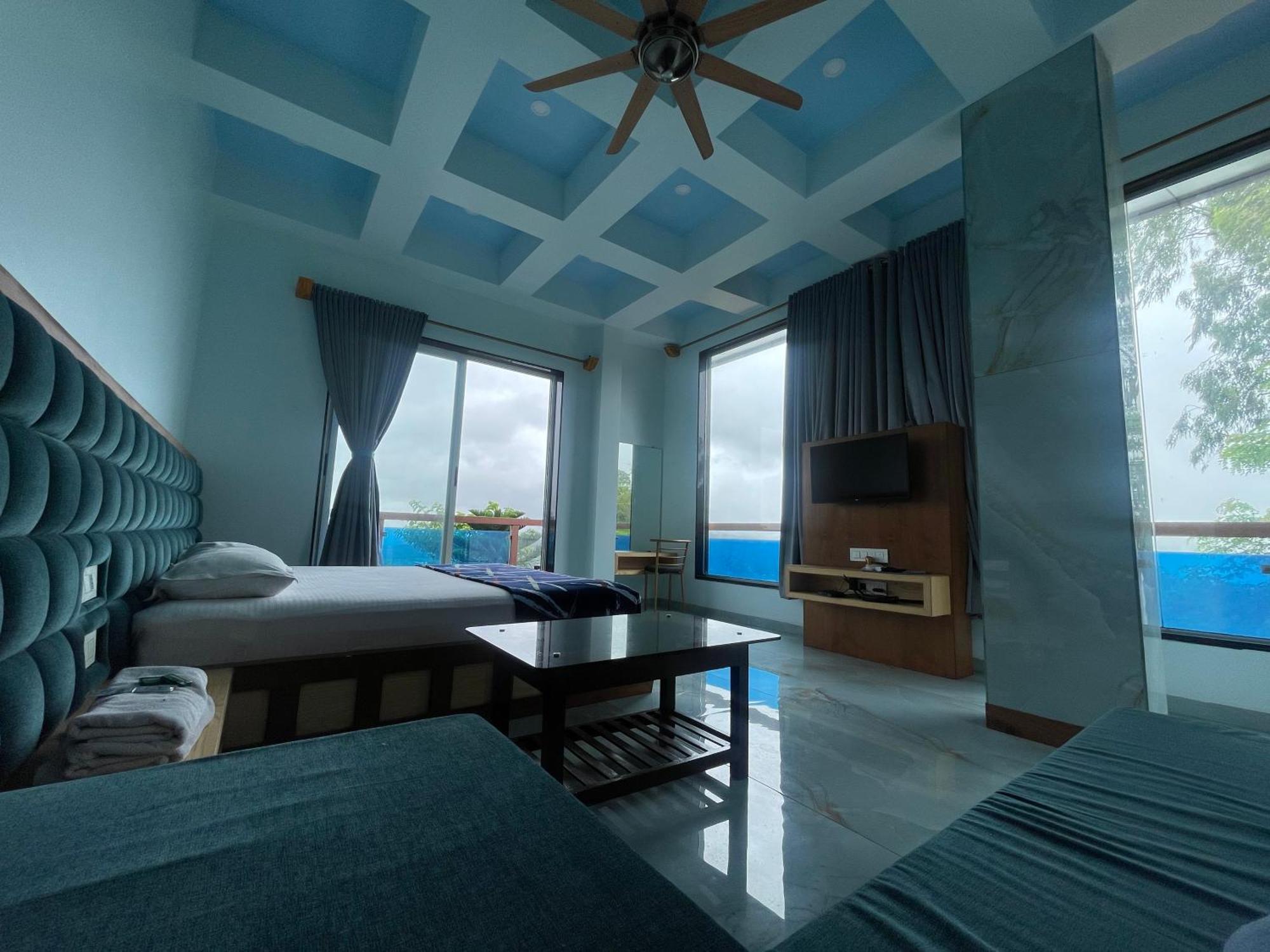 Natural Resort Panhala Bagian luar foto