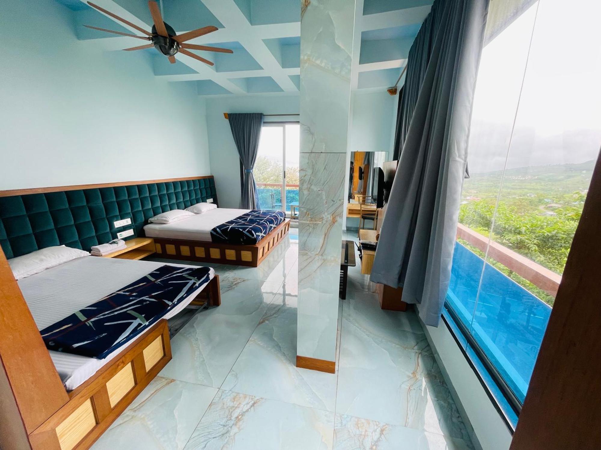 Natural Resort Panhala Bagian luar foto