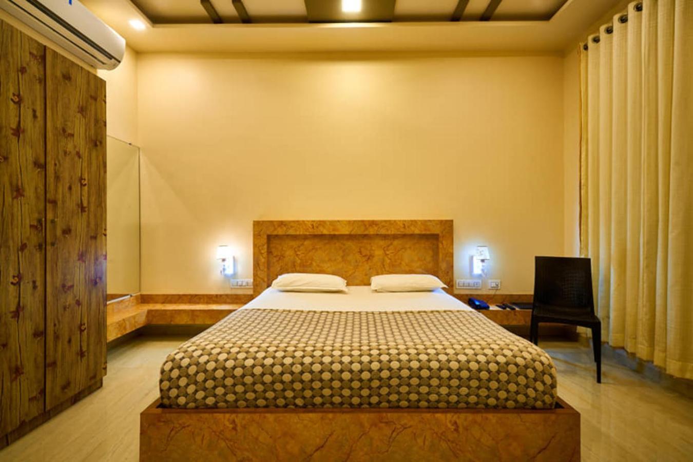Natural Resort Panhala Bagian luar foto